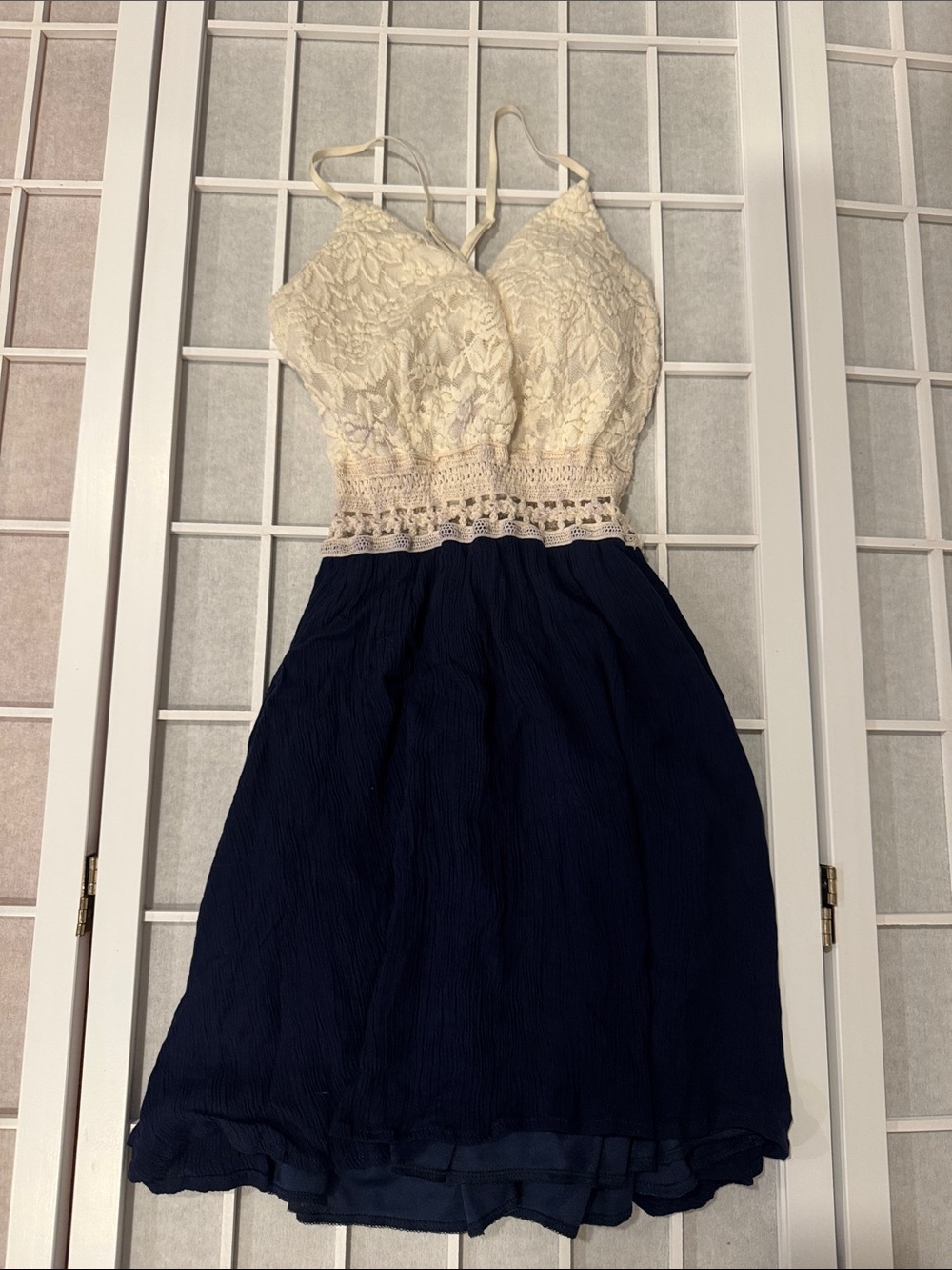 Lace Bodice Spaghetti Strap Mini Dress in Cream and Navy